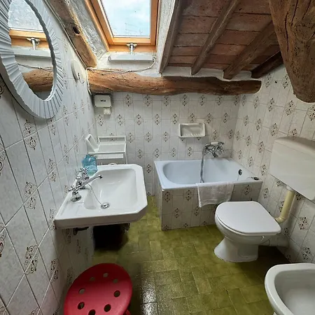 Appartamento La Casa Del Galletto - At The Of The