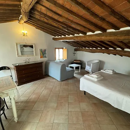 Apartman La Casa Del Galletto - At The Of The *